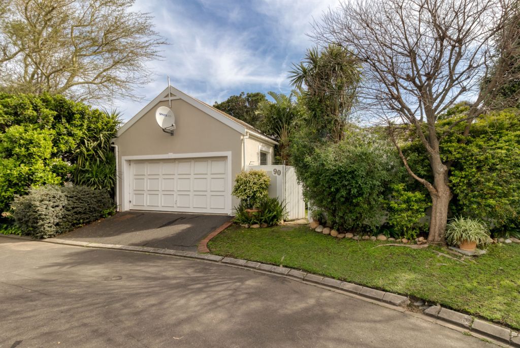 Property photo 1 of 12 Sw1711123