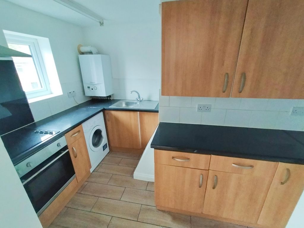 Property photo 2 of 15 Image