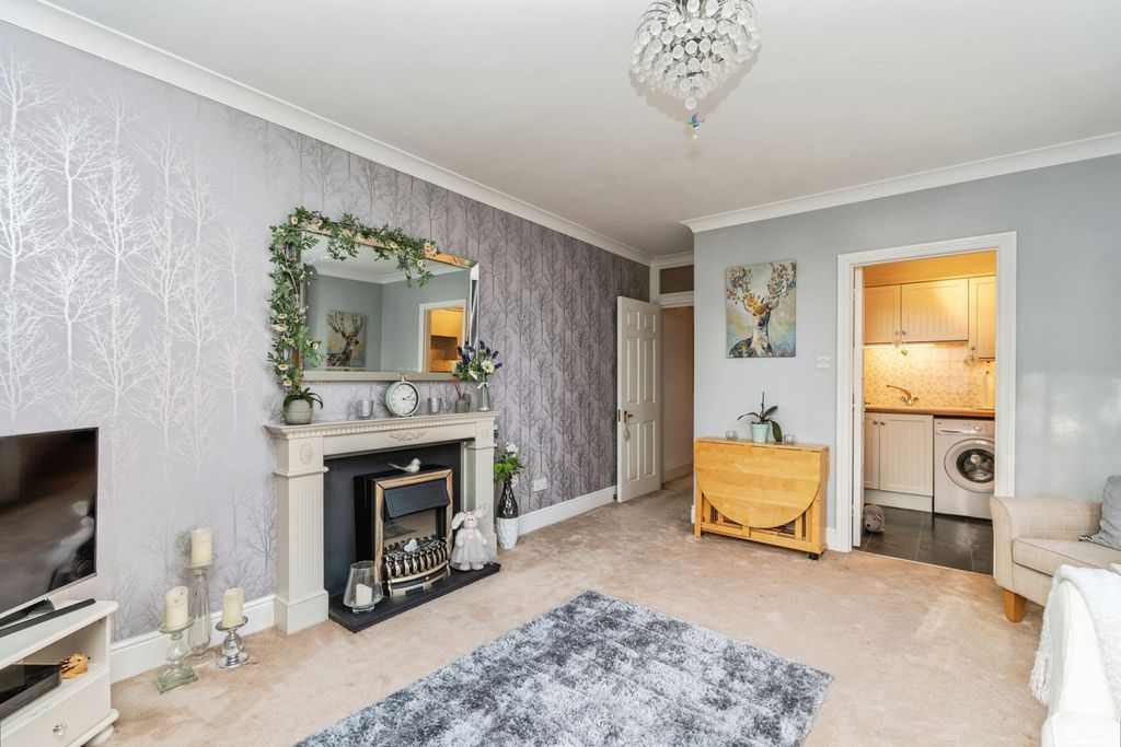 Property photo 3 of 20 Pbox-Img.Jpg