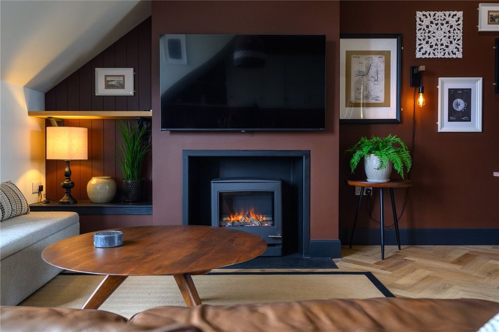 Property photo 3 of 12 Living/Dining Room