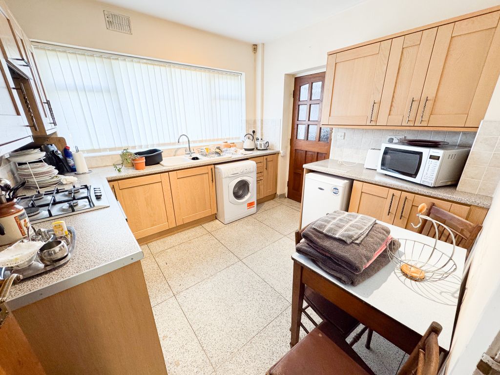 Property photo 3 of 25 Img_1235