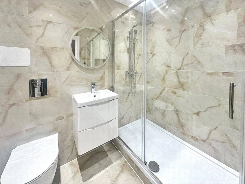 Property photo 3 of 9 Picture No. 05