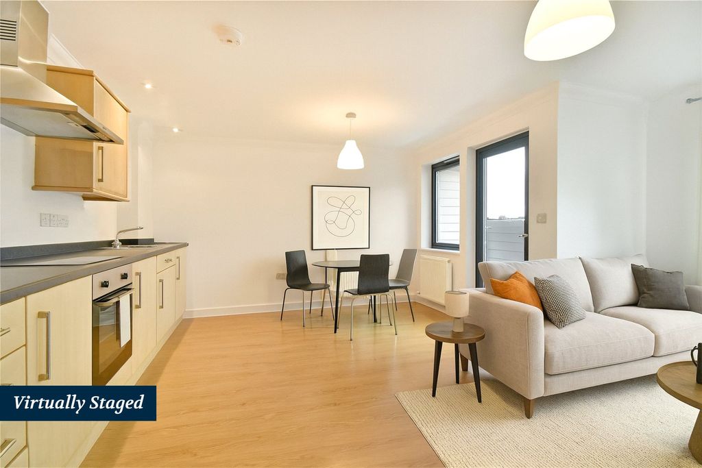 Property photo 1 of 17 Picture No. 33