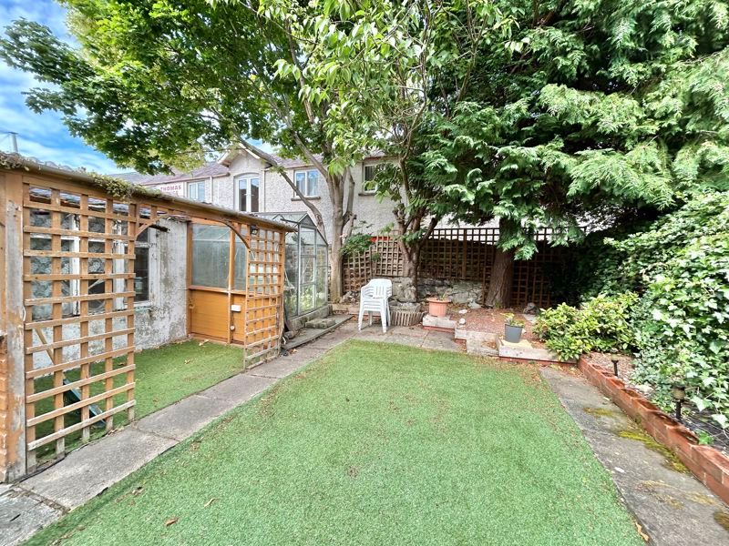 Property photo 2 of 16 Photo 16