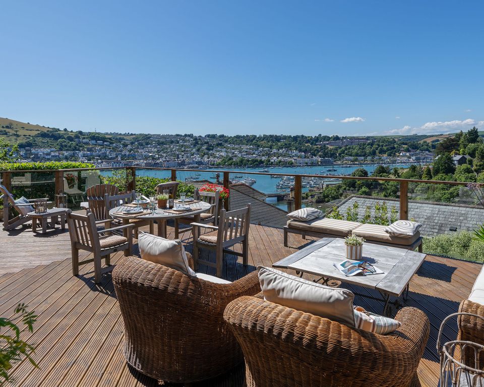 Property photo 1 of 19 Belmont, Kingswear Terrace