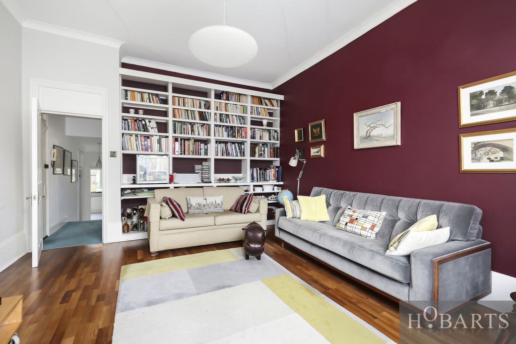 Property photo 3 of 16 Gallery