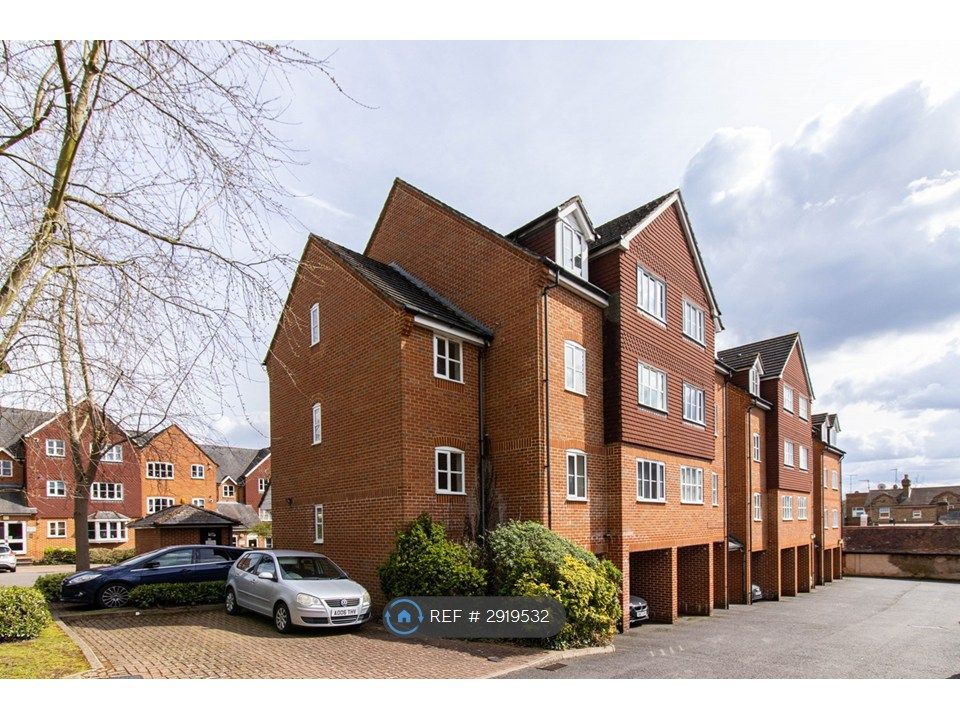Property photo 3 of 22 Outside Car Parking