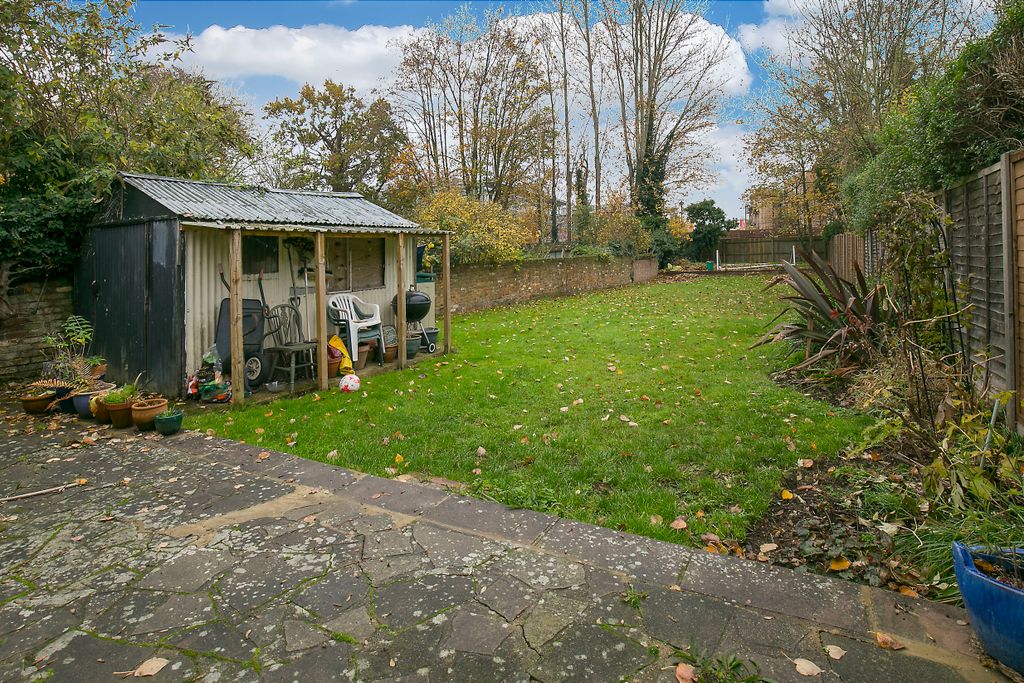 Property photo 3 of 10