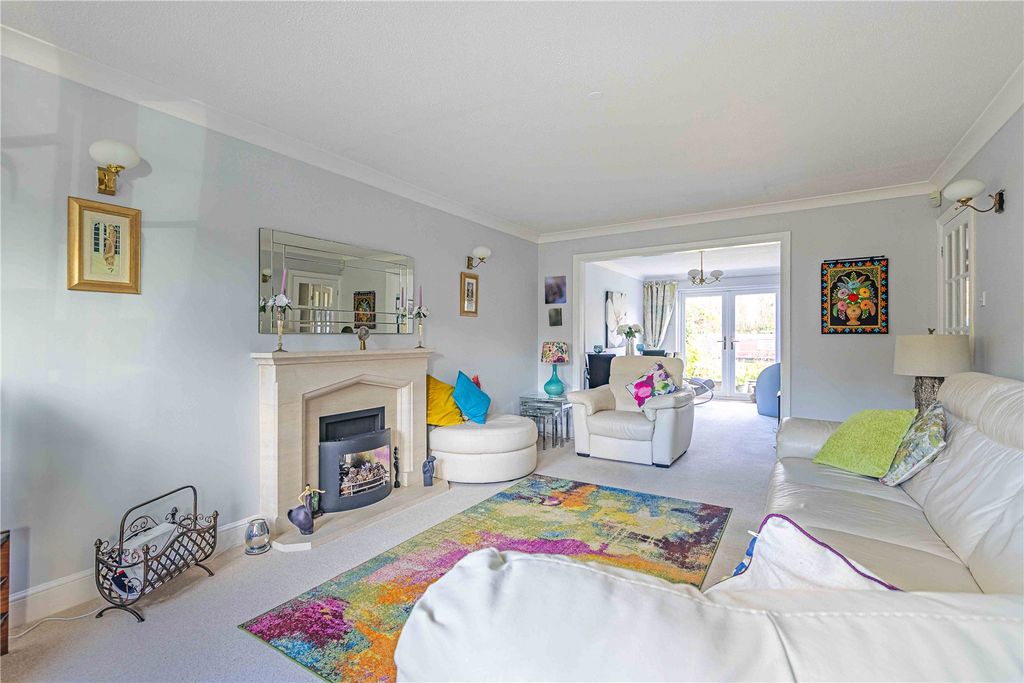 Property photo 3 of 15 Picture No. 12