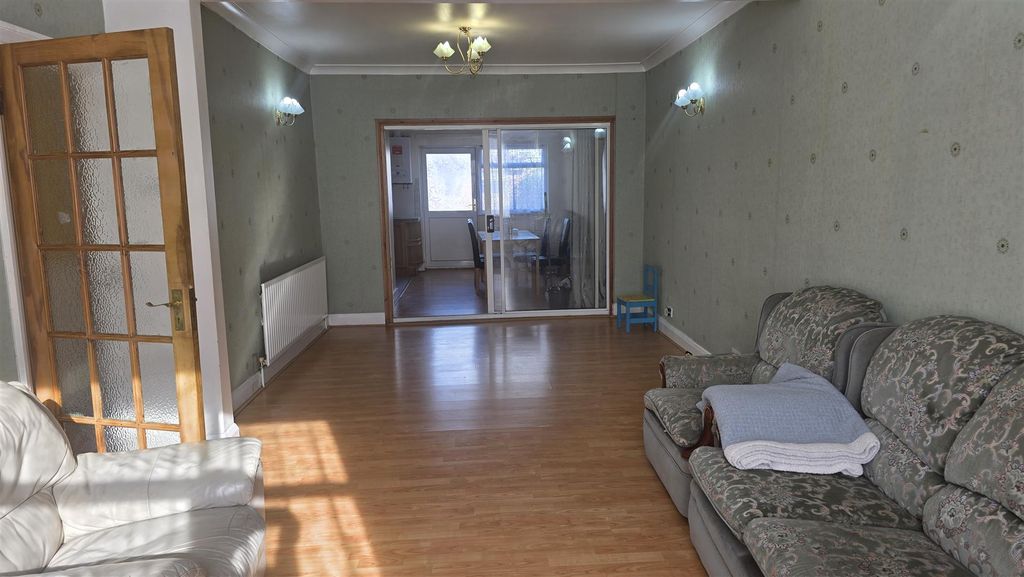 Property photo 2 of 7 20250905_165426.Jpg