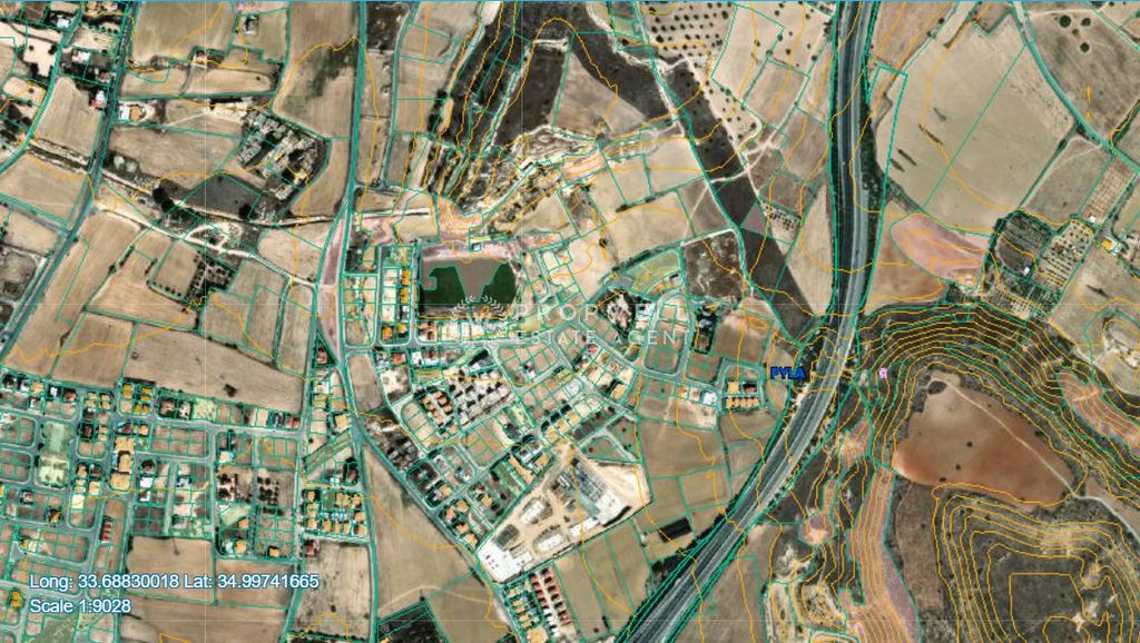 Property photo 2 of 2