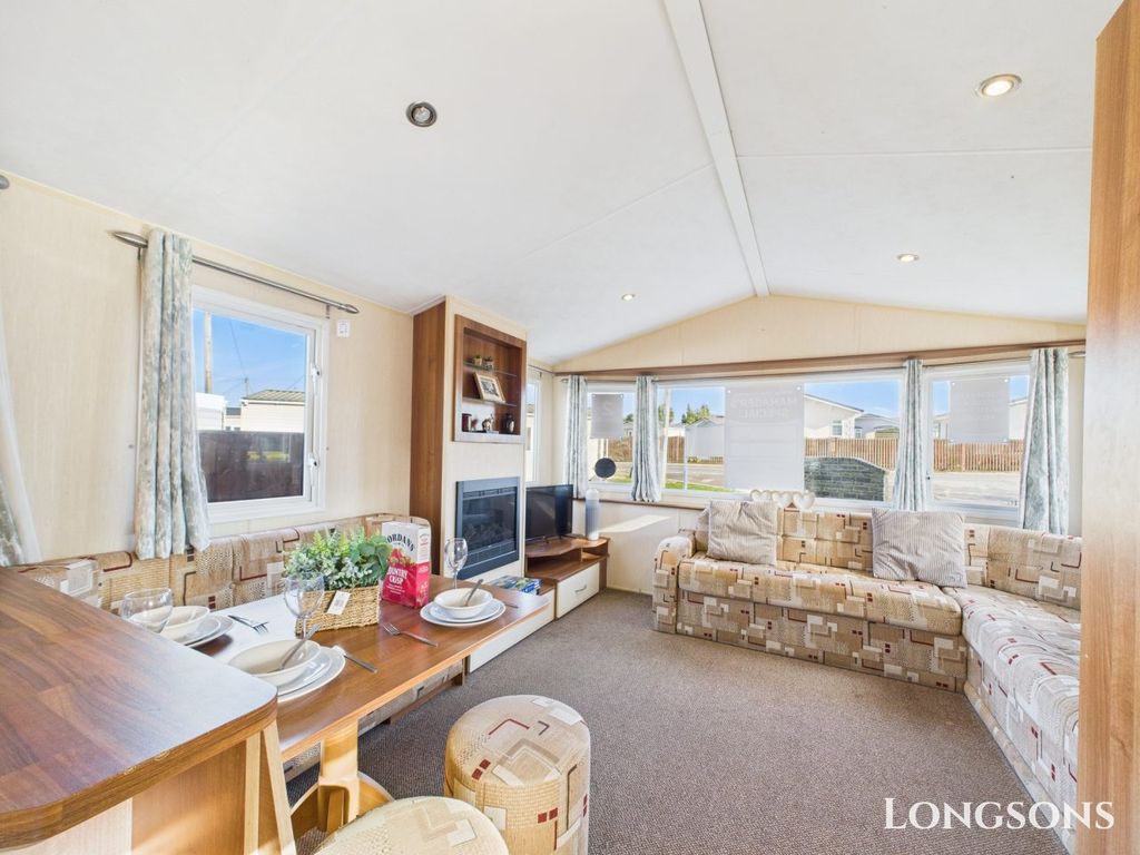 Property photo 1 of 16 Cam02173G0 Pr0274 Still036