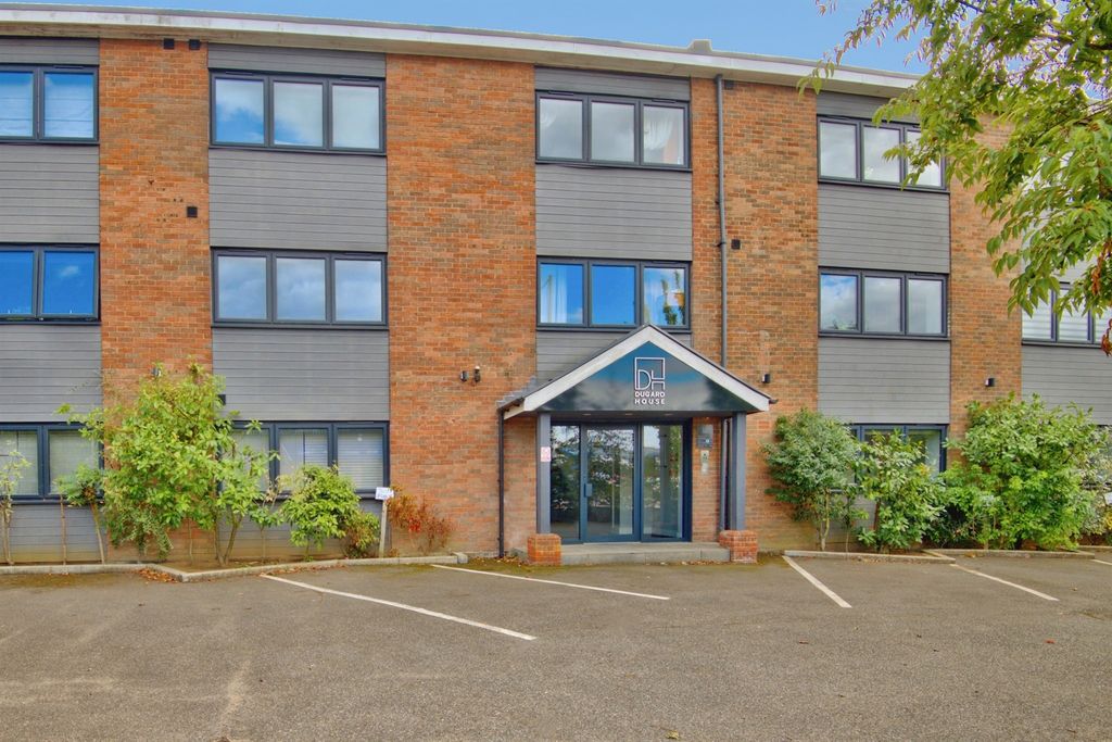 Property photo 1 of 10