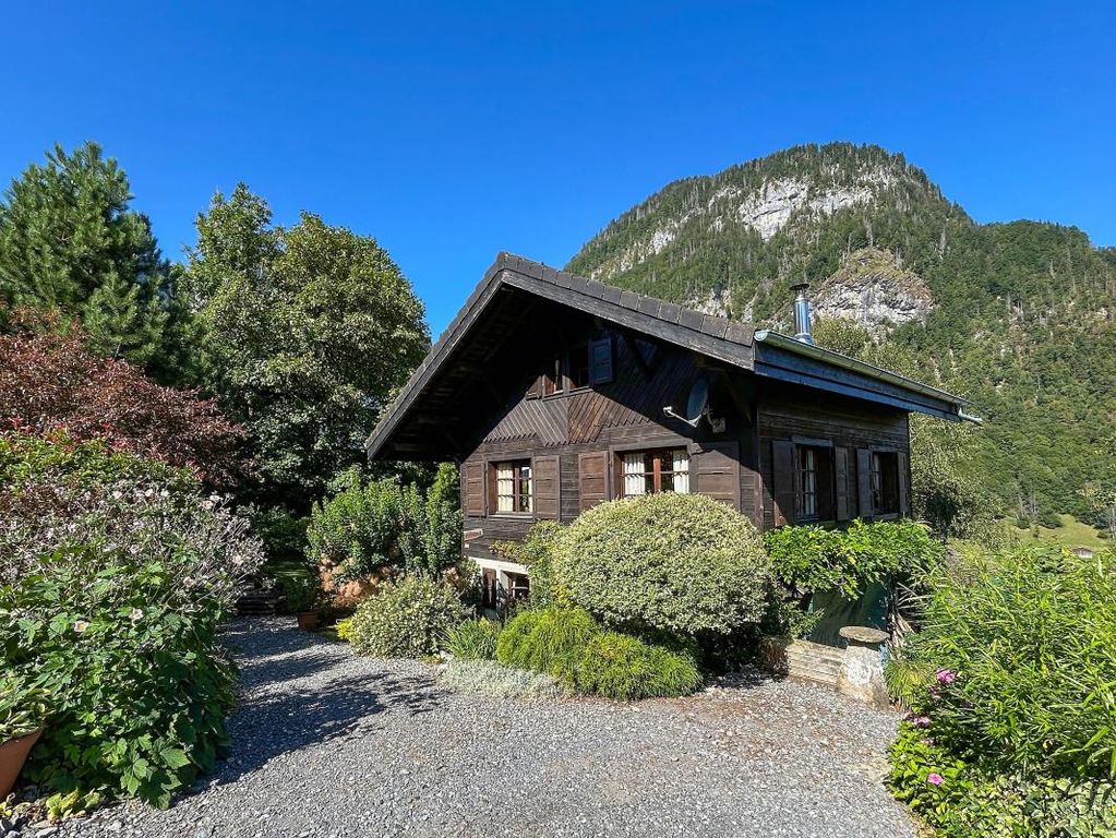 Property photo 1 of 36