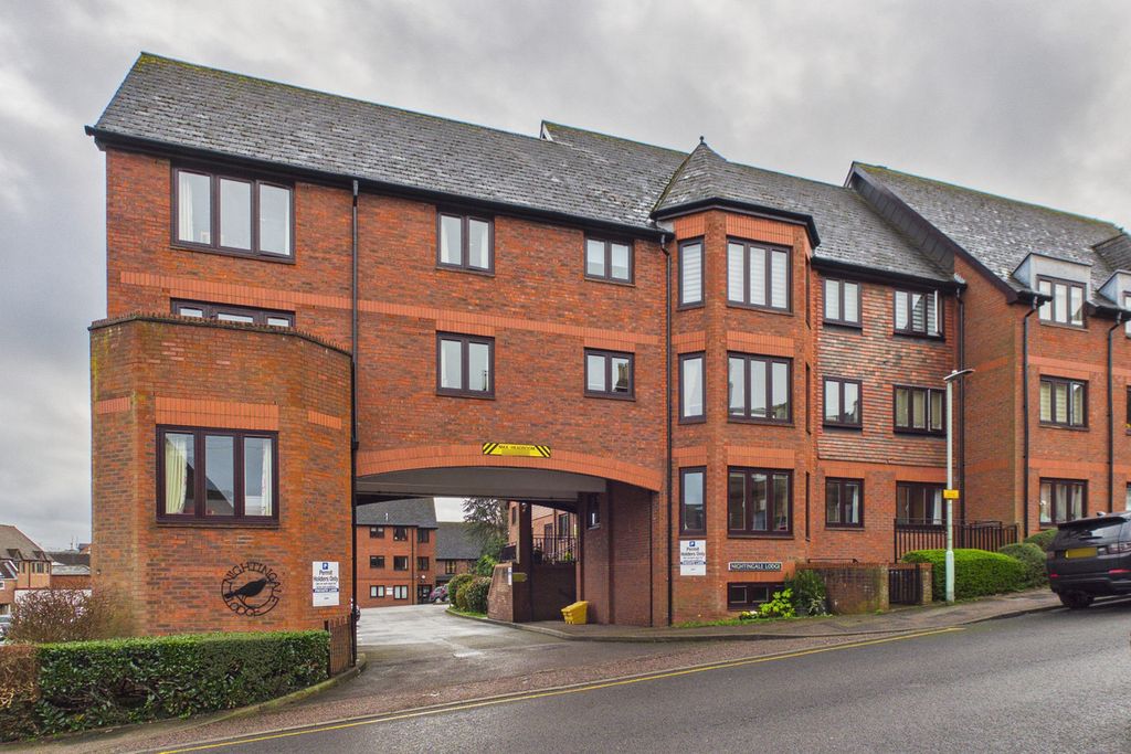 Property photo 1 of 15