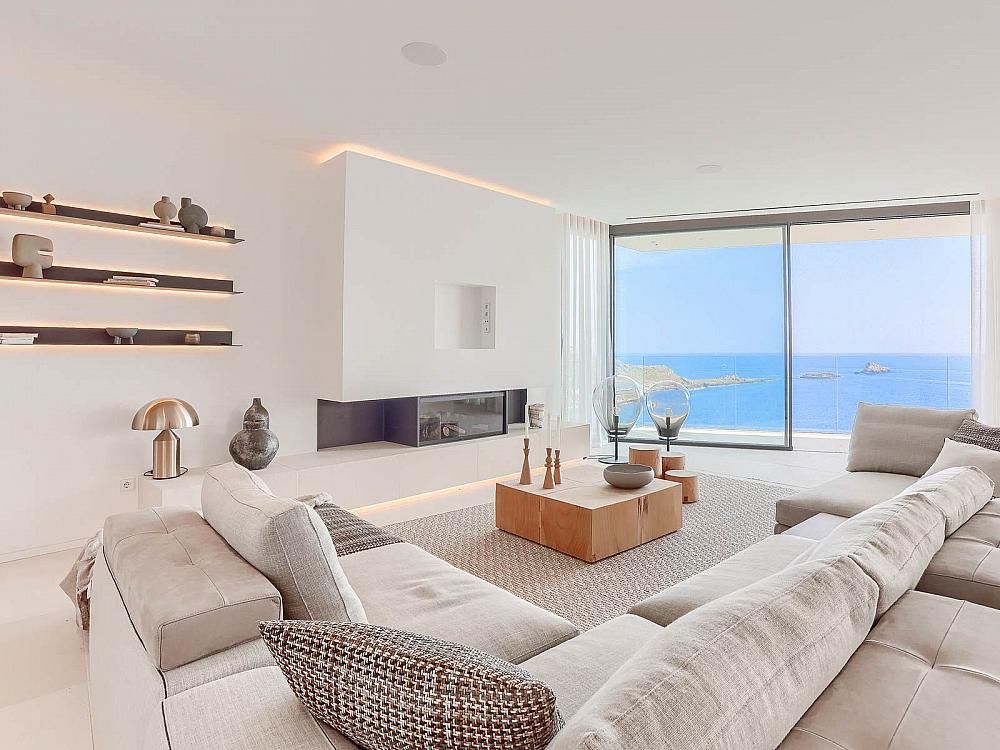 Property photo 1 of 45 Spectacular Sea View Villa