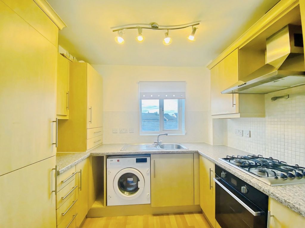 Property photo 3 of 6
