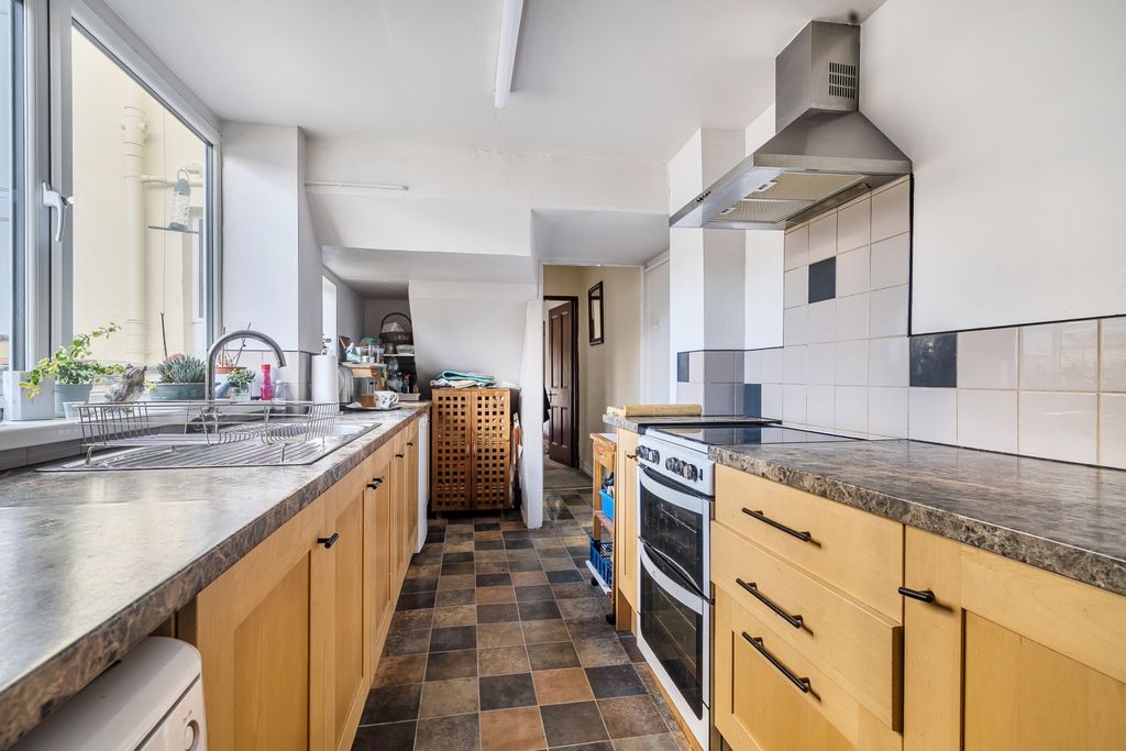 Property photo 3 of 20 1401134-9-696A2A8Bb8113