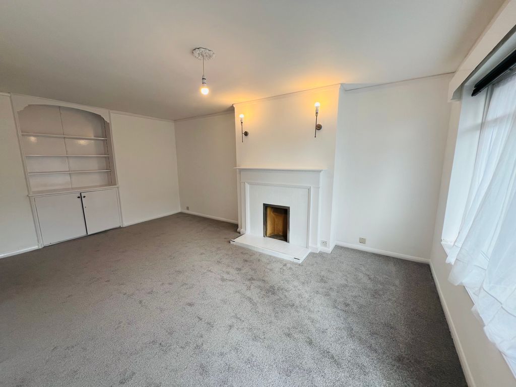 Property photo 2 of 13 Living Room