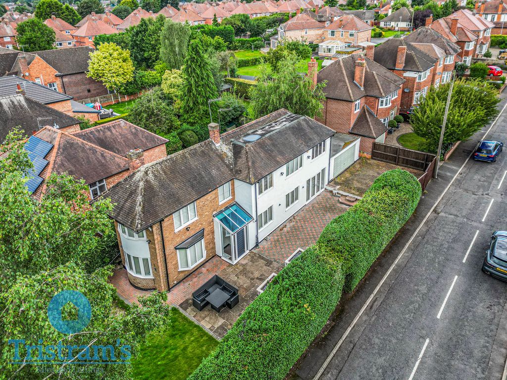 Property photo 1 of 25