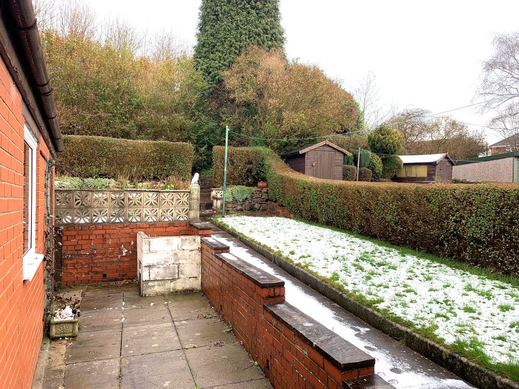 Property photo 2 of 12 E2