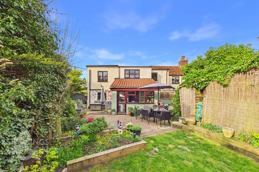 Additional image 20 of 4 bed cottage for saleRectory Lane, Poringland, Norwich NR14