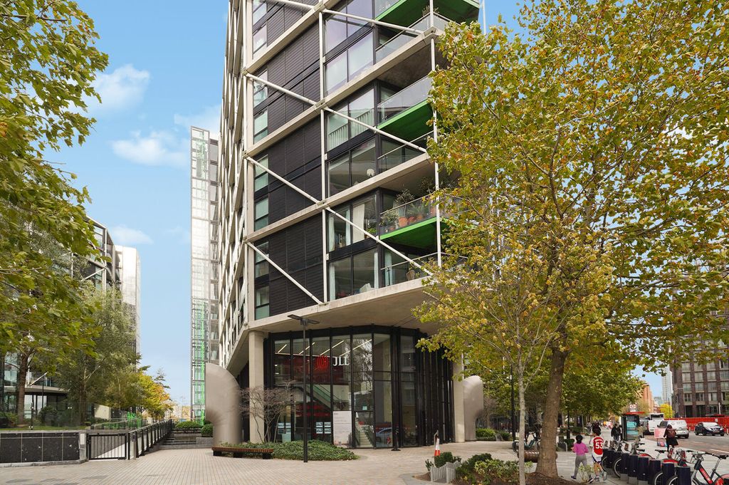 Property photo 1 of 13 Front (Exterior)