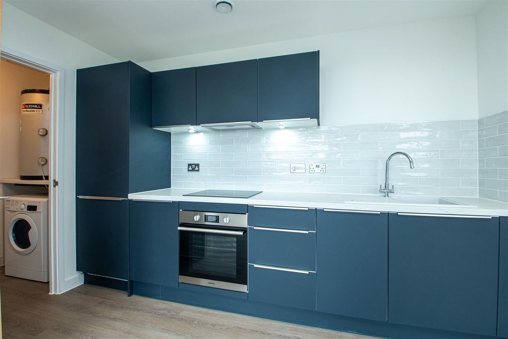 Property photo 3 of 14 New_8.Jpg