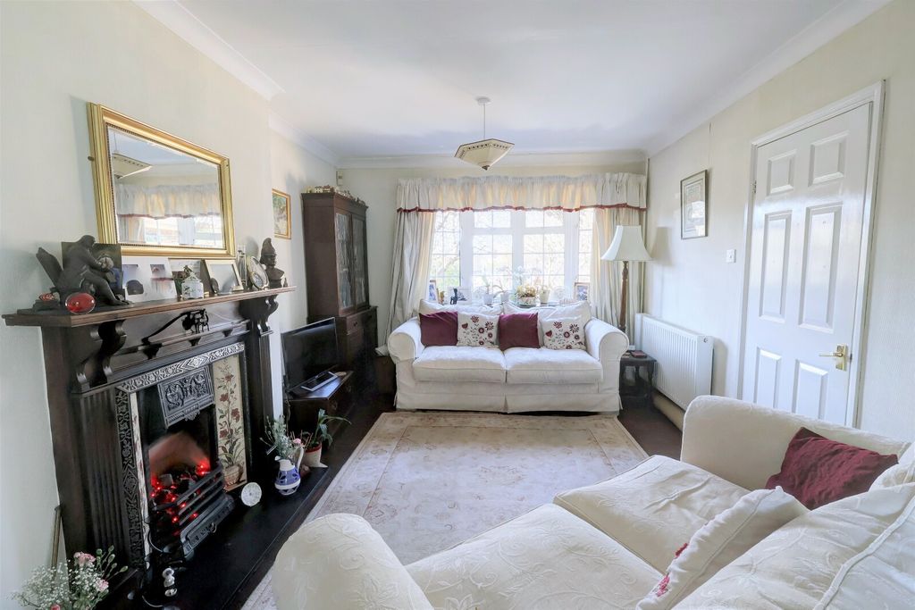 Property photo 2 of 10 Picture No. 02