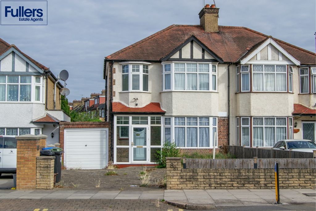 Property photo 1 of 12