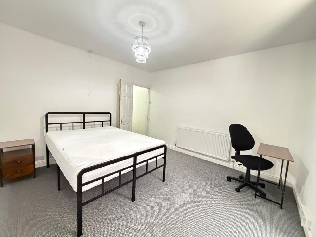 Property photo 2 of 15 Whatsapp Image 2025-10-27 At 13.43.41 (4)