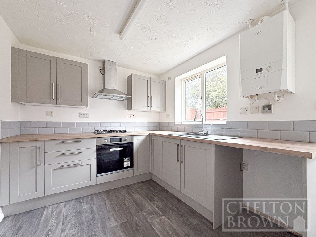 Property photo 3 of 18 Kitchen/Diner