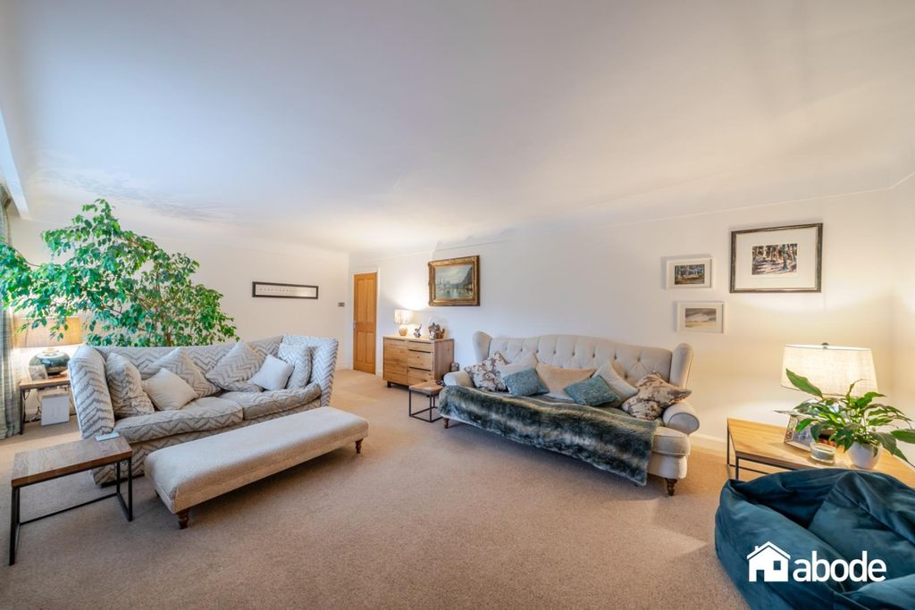 Property photo 3 of 41 Dsc00382-Hdr.Jpg