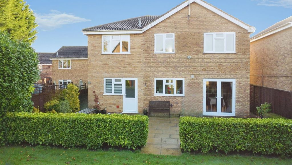 Property photo 1 of 7