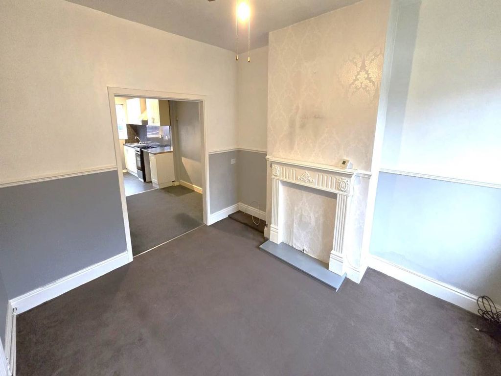 Property photo 2 of 14 Photo-2025-10-13-16-11-28