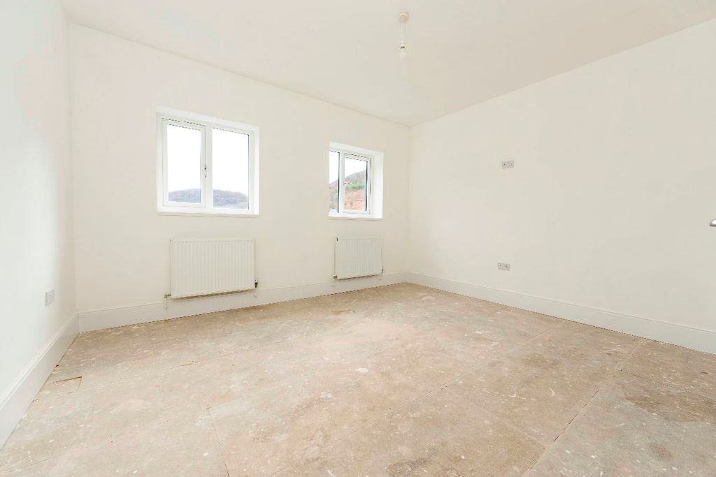 Additional image 25 of 4 bed terraced house for saleBailey Street, Deri, Bargoed CF81