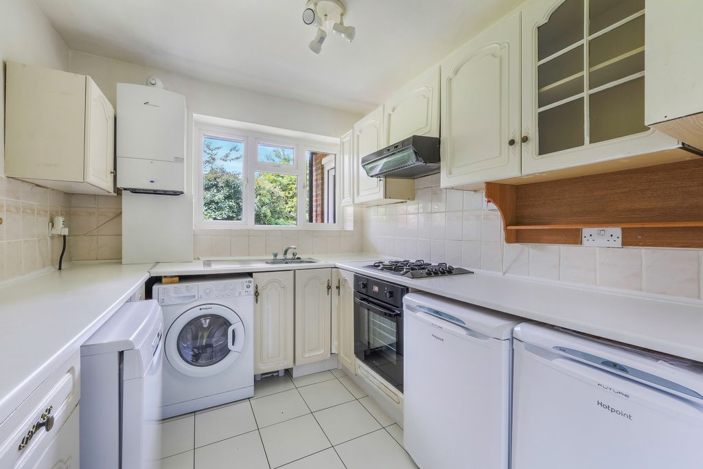 Property photo 3 of 7