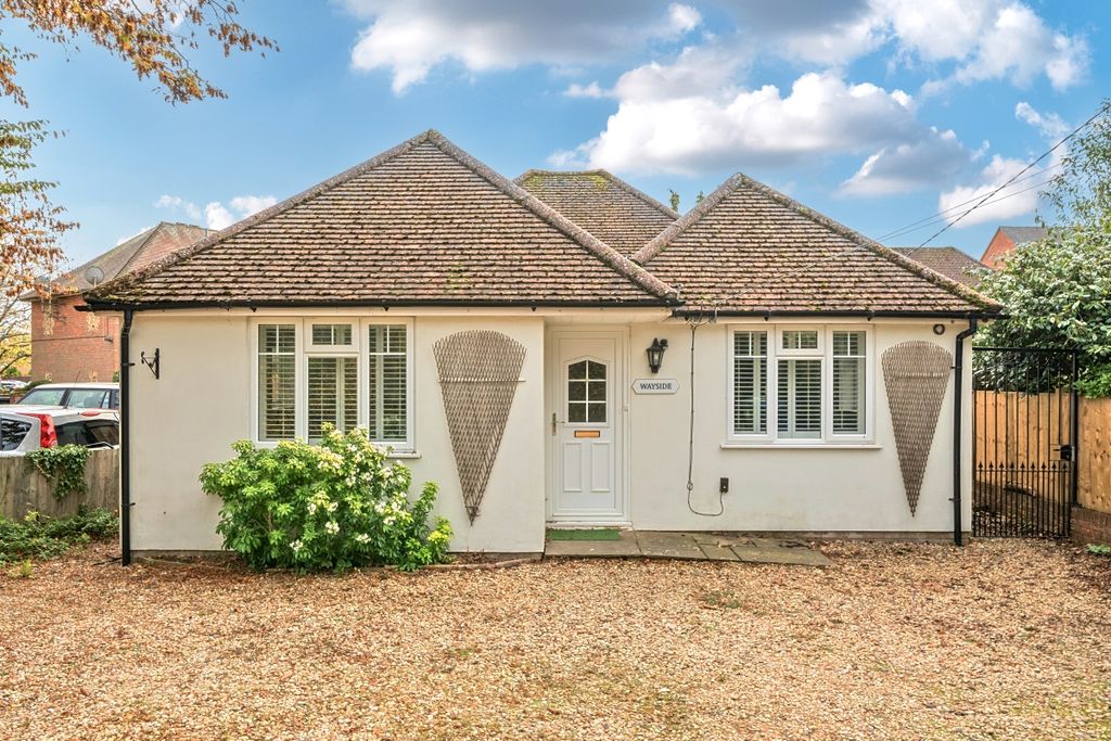 Property photo 1 of 11 Front Aspect