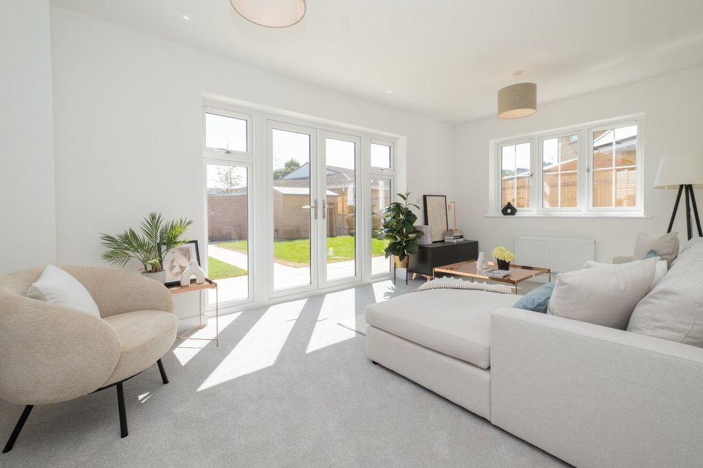 Property photo 2 of 22 Plot 6 Show Home