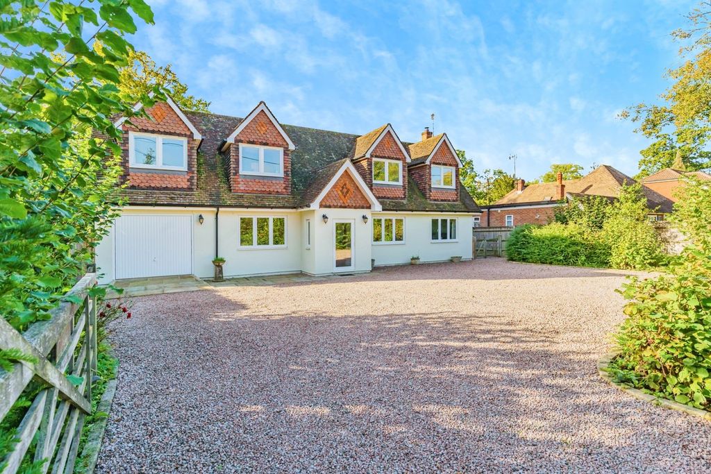 Property photo 1 of 29