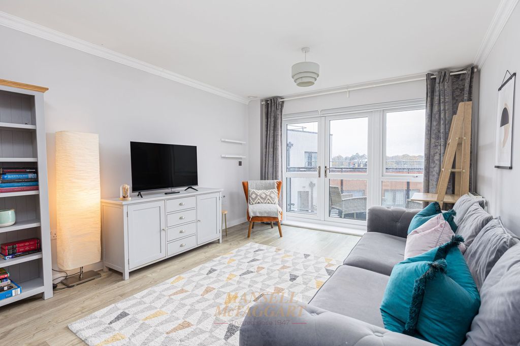 Property photo 3 of 22