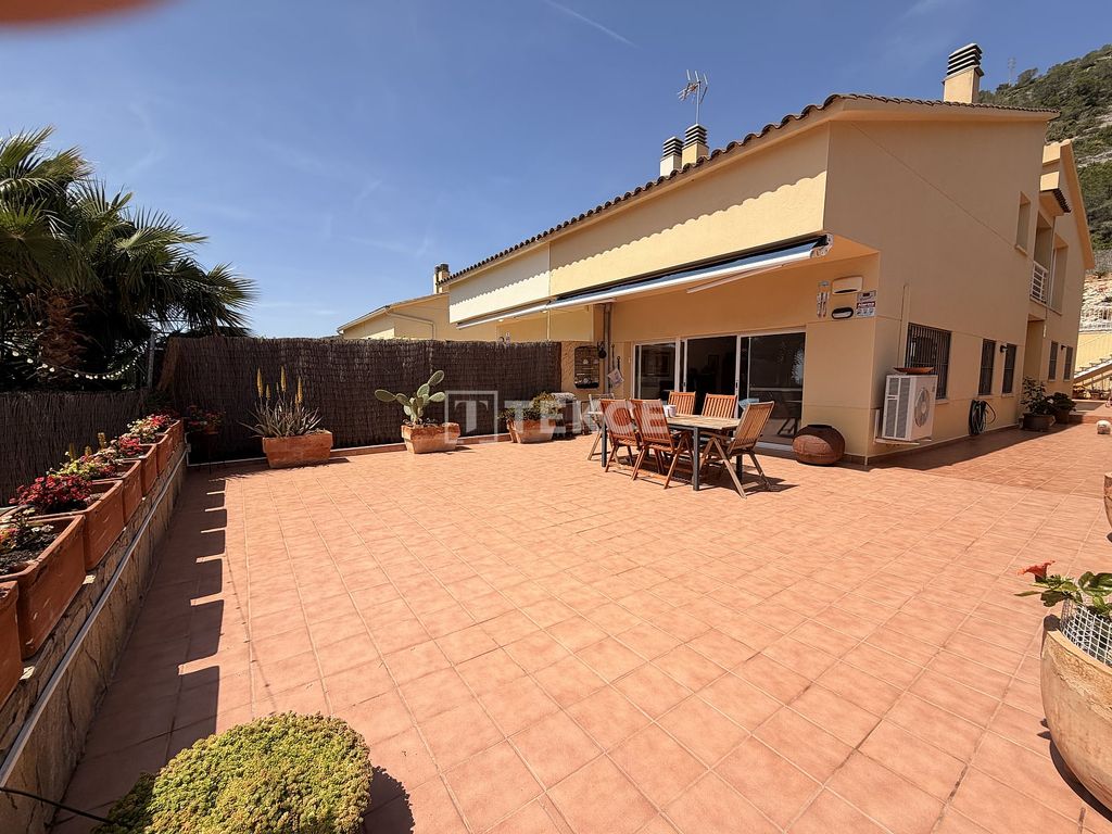 Property photo 1 of 31