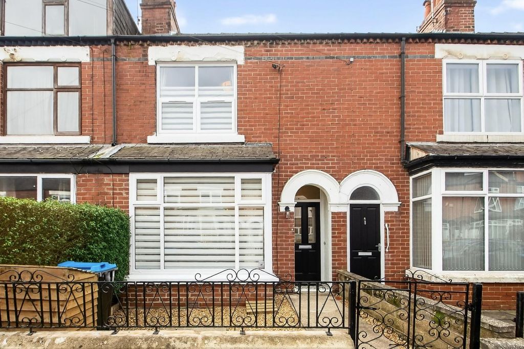 Property photo 1 of 15 Front 1.Jpg