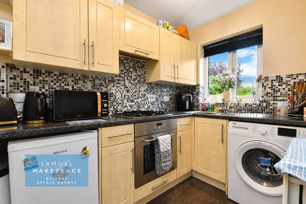 Property photo 3 of 10 Gallery
