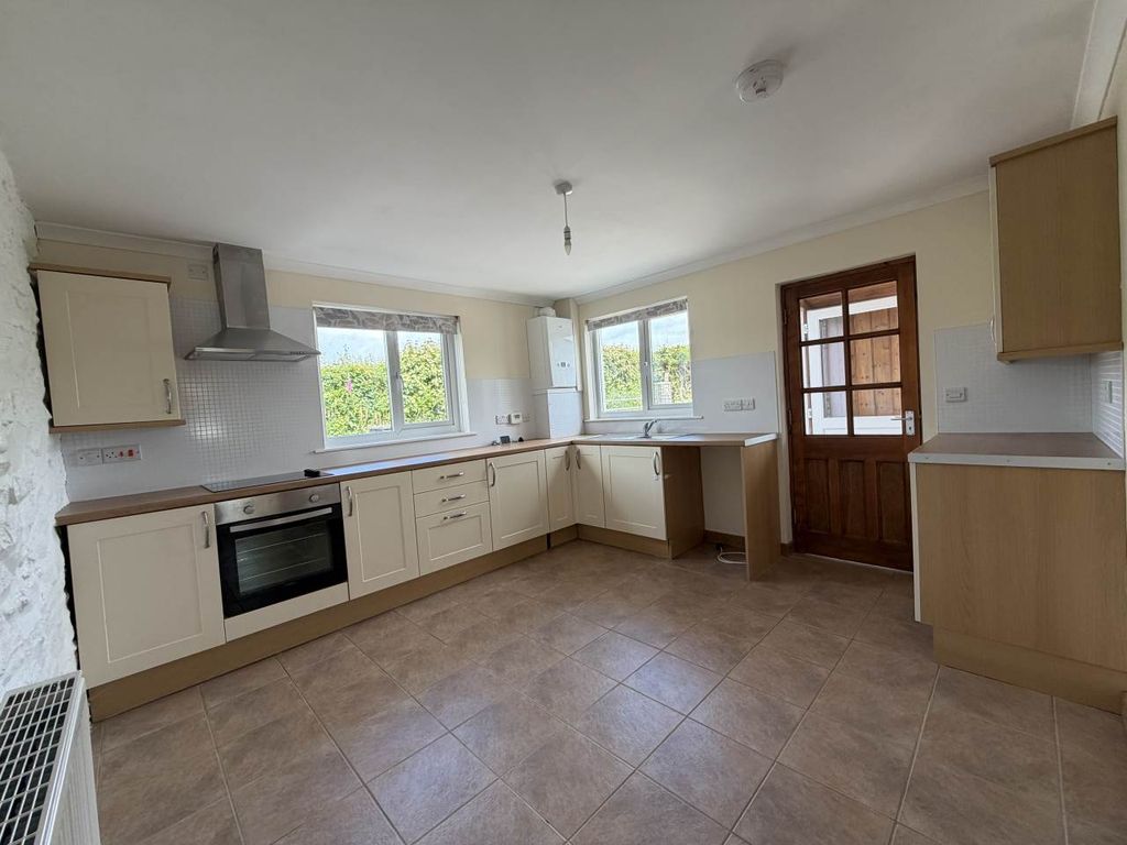 Property photo 1 of 15 Img_6102