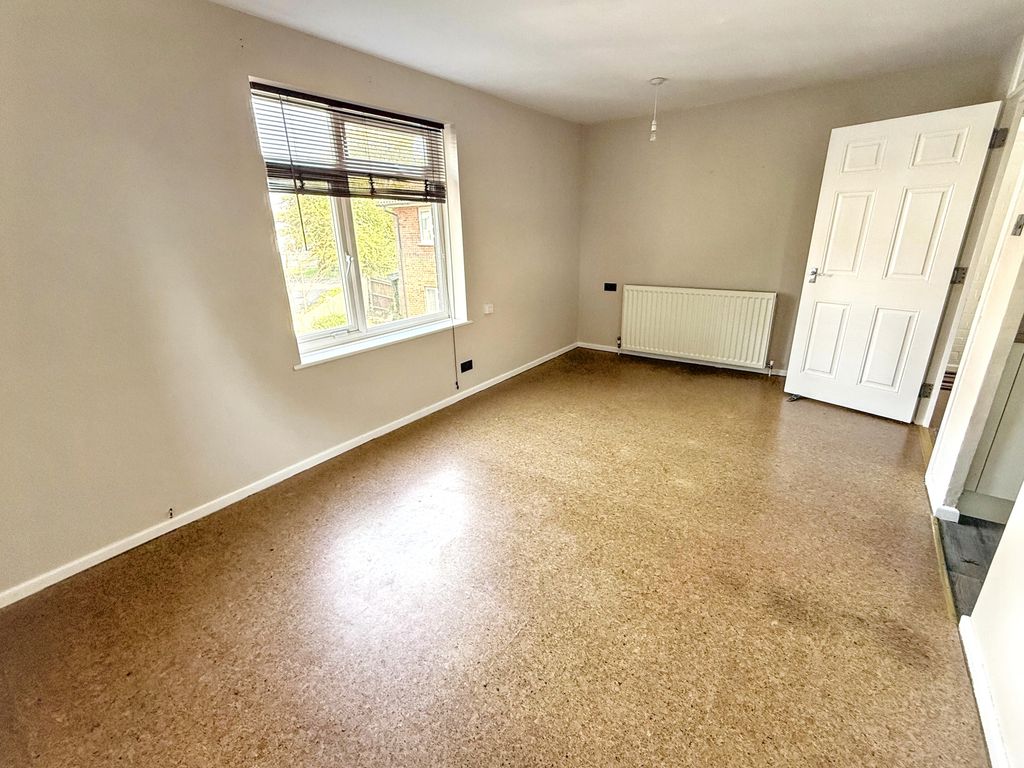 Property photo 2 of 12 Img_3783