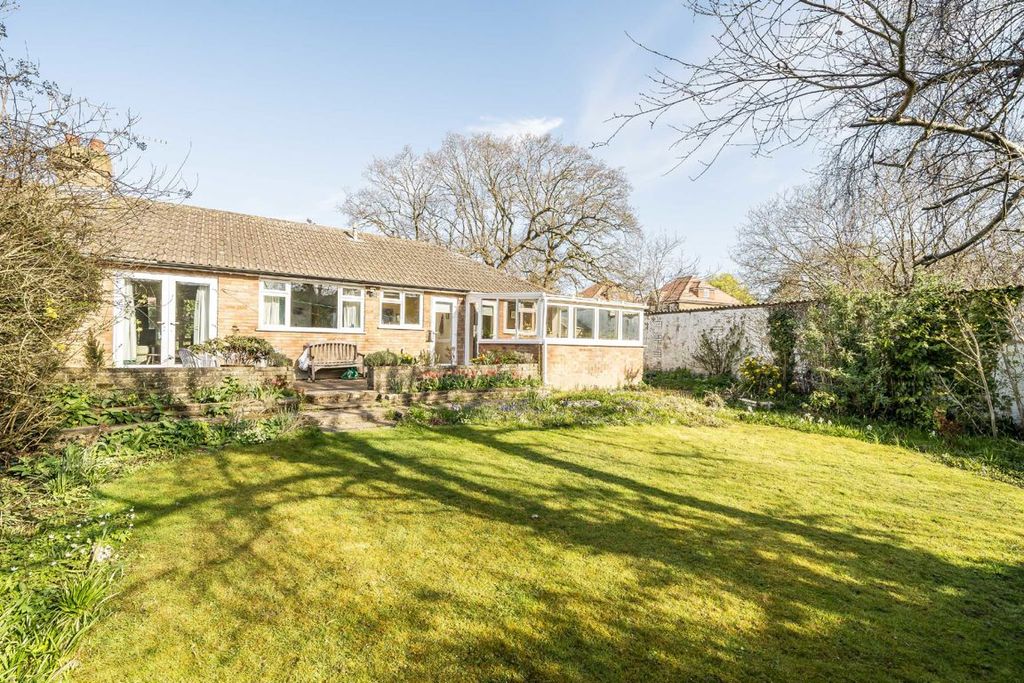 Property photo 3 of 7