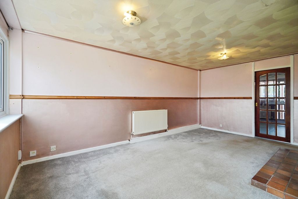 Property photo 3 of 26 Pbox-Img.Jpg