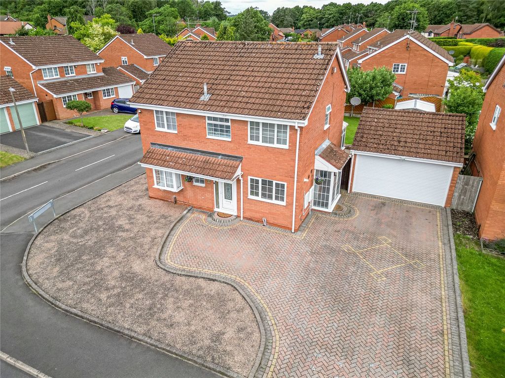 Property photo 1 of 21 Picture No. 23
