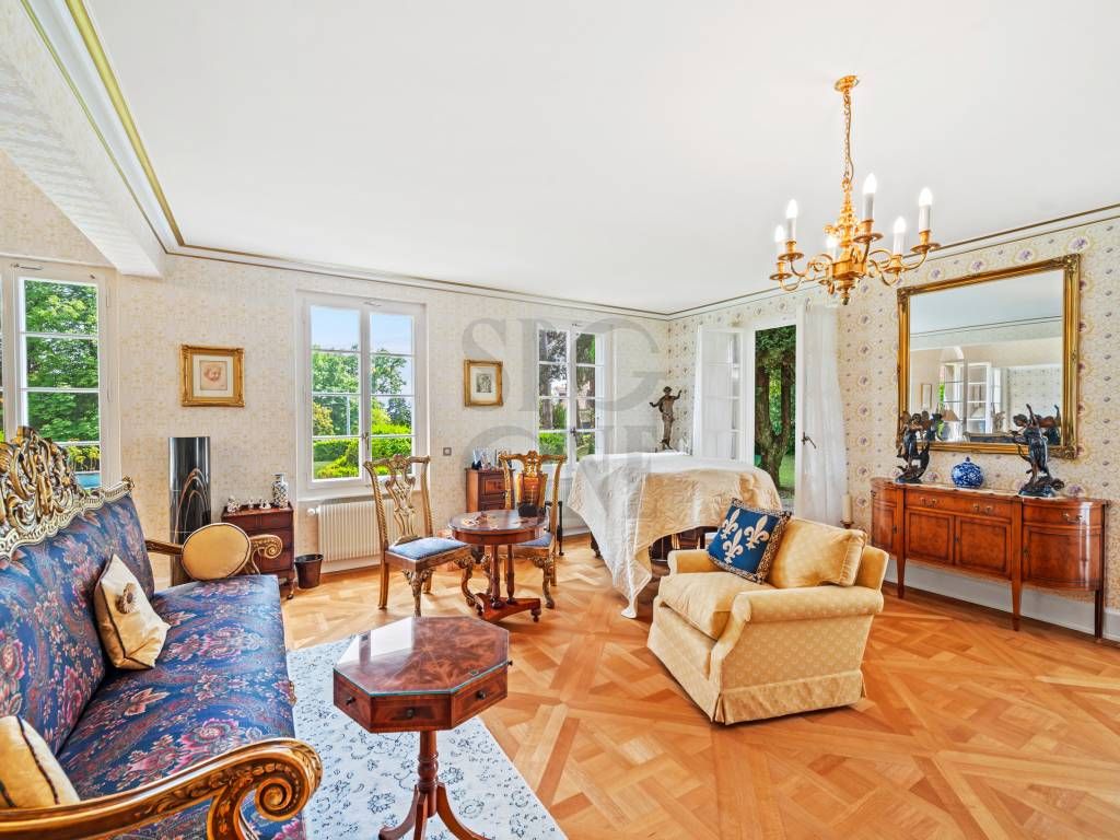 Property photo 2 of 3